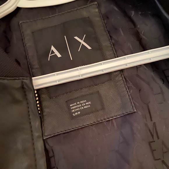 Men’s small authentic leather jacket - Picture 4 of 5